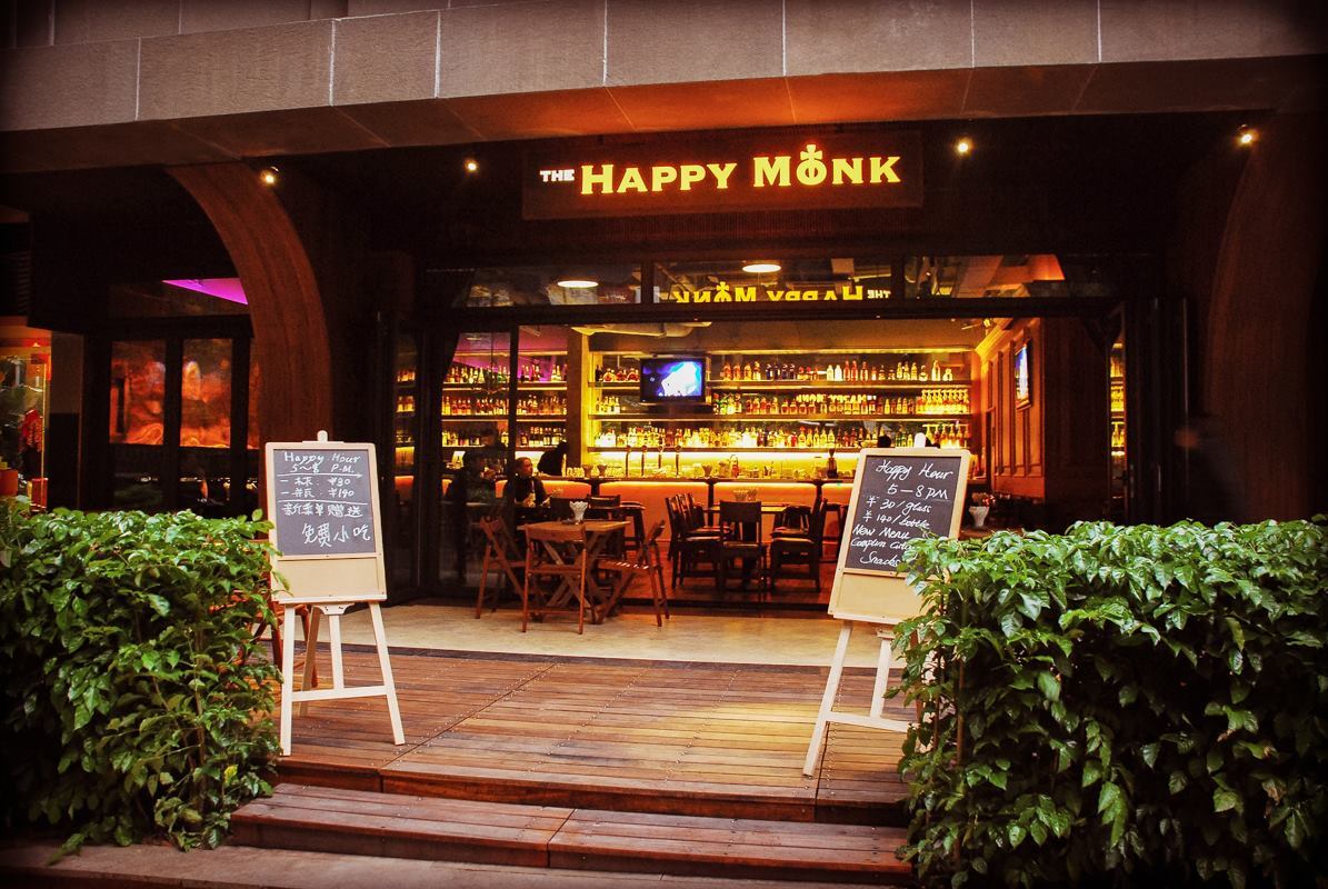 The Happy Monk Guangzhou – Classic Pub Food & Gastropub Specialties