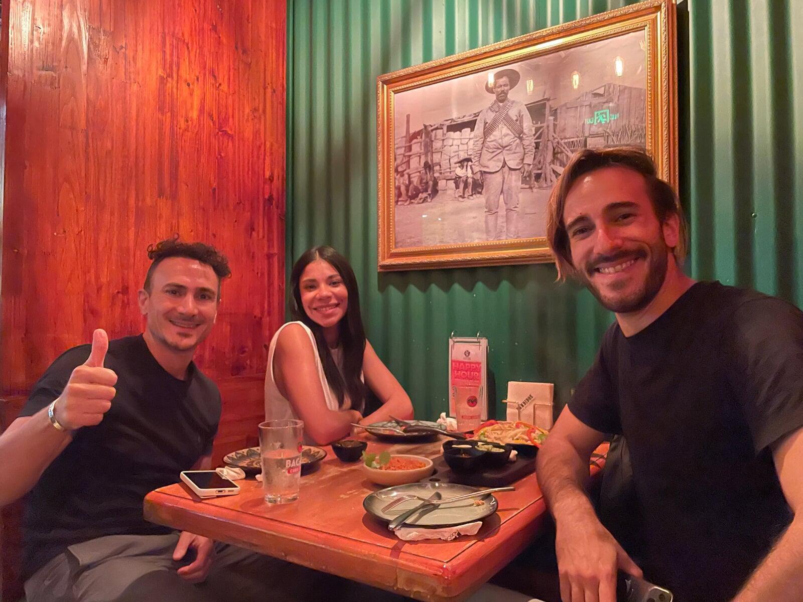 Bandidos Guangzhou – Friends Enjoying Mexican Food & Drinks